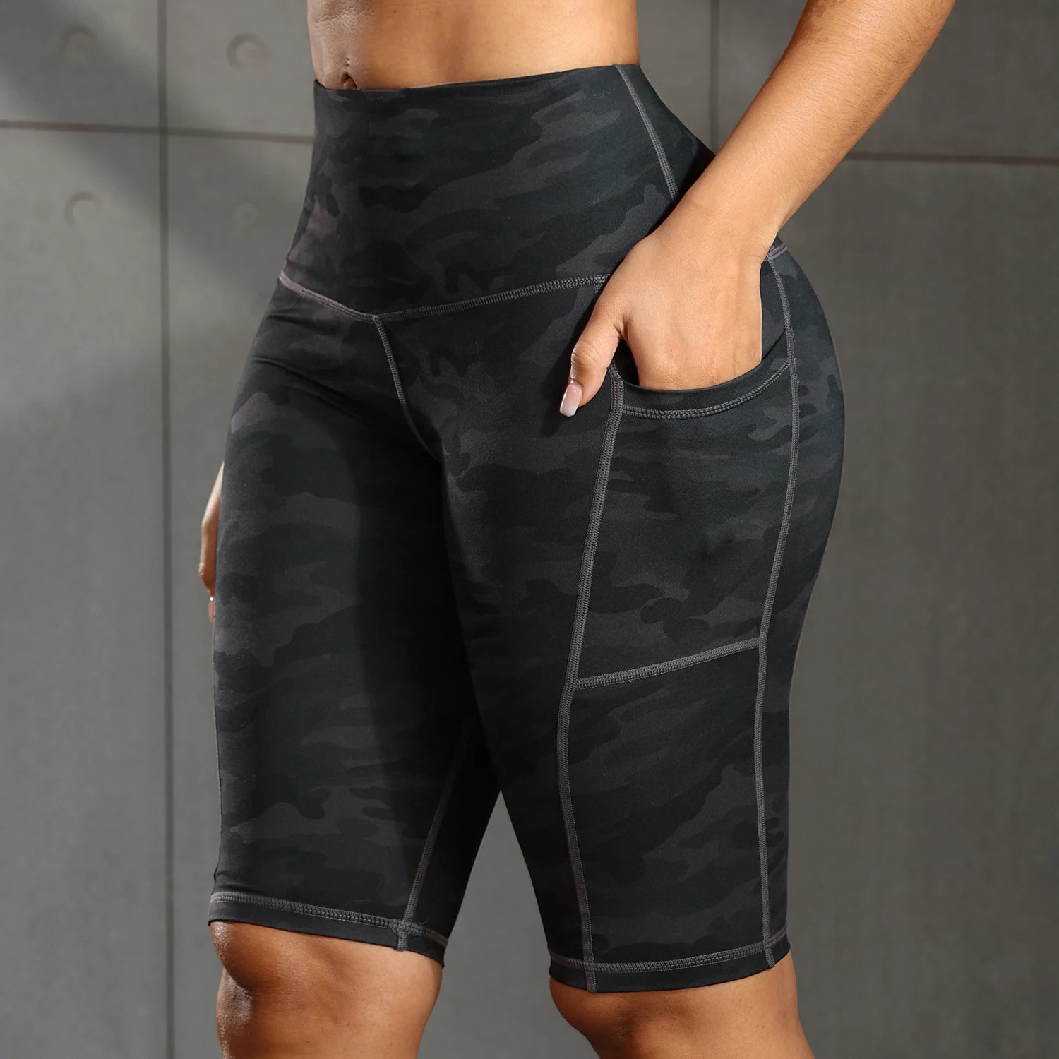 Women Solid Yoga Shorts